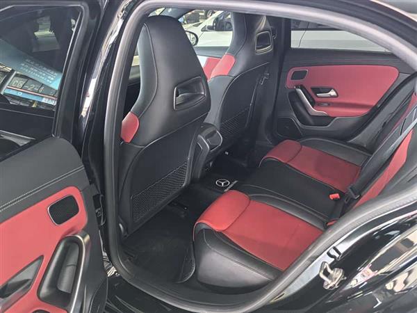 奔驰A级AMG(进口) 2020款 AMG A 35 4MATIC