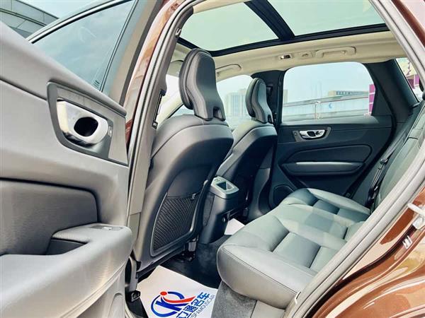 沃尔沃XC60 2019款 T5 四驱智远版 国VI