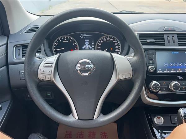 骐达TIIDA 2016款 1.6L CVT智行版