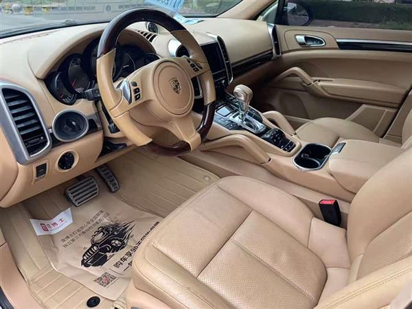 Cayenne 2011款 Cayenne 3.0T