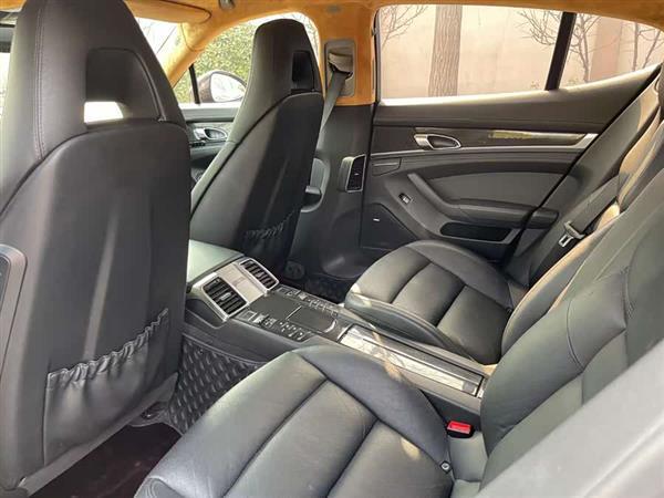 Panamera 2014款 Panamera 3.0T