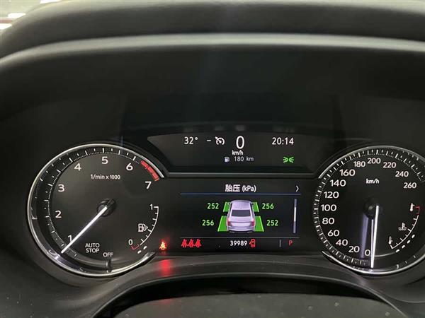 凯迪拉克CT4 2022款 28T 豪华型