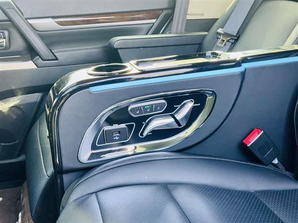 帕杰罗(进口)V97 2018款 3.8L 中东版