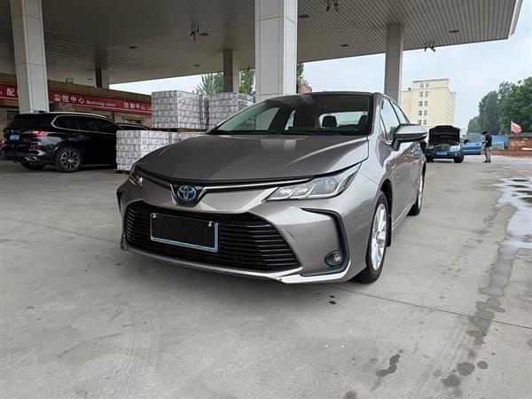 卡罗拉 2021款 双擎 1.8L E-CVT精英版