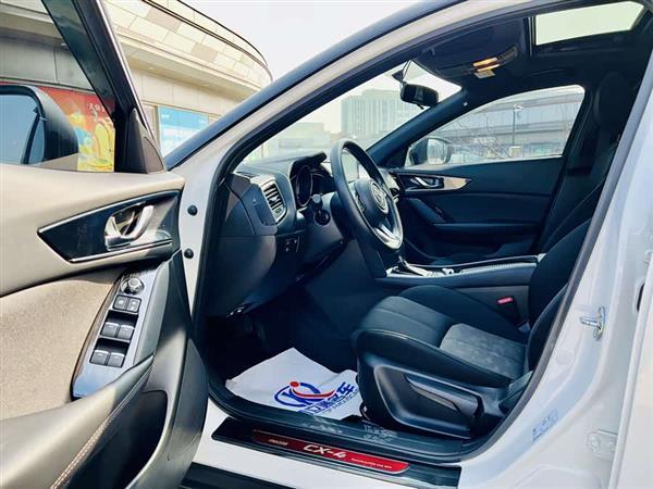 马自达CX-4 2021款 2.0L 自动两驱蓝天活力版