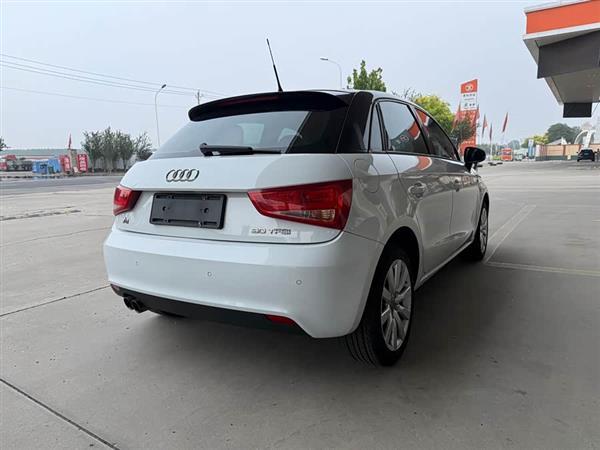 奥迪A1 2014款 30 TFSI Sportback舒适型