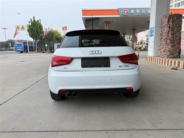 奥迪A1 2014款 30 TFSI Sportback舒适型