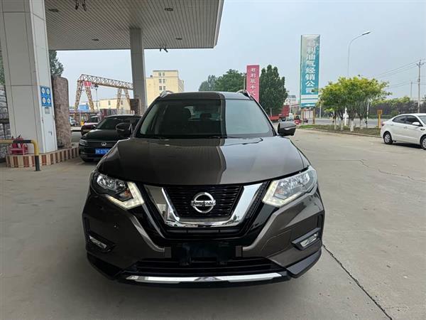 奇骏 2017款 2.0L CVT舒适版 2WD