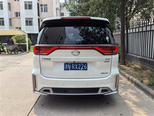 广汽传祺 传祺GM8 2021款 大师系列 390T 至尊版