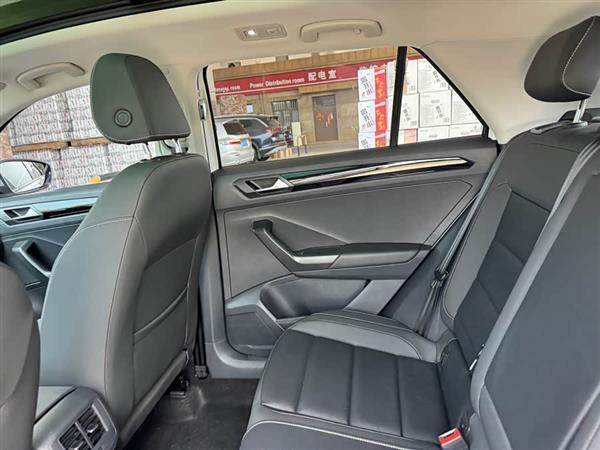 T-ROC探歌 2020款 280TSI DSG两驱舒适型