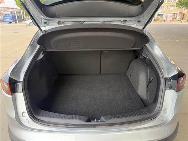 马自达CX-4 2021款 2.0L 自动两驱蓝天活力版