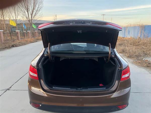 骏派A70 2016款 1.6L 手动技术型