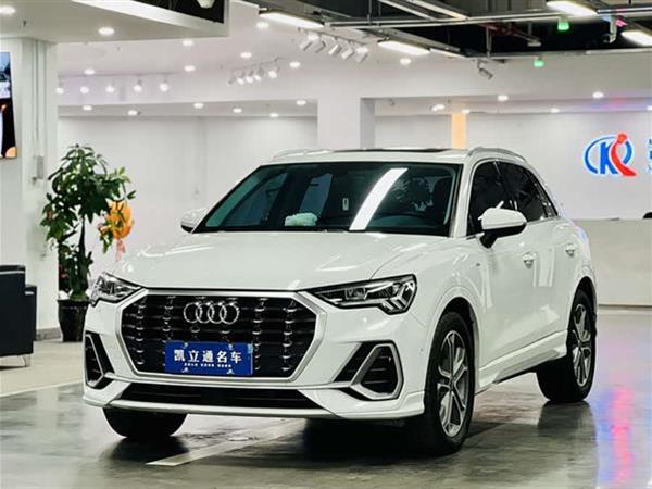 奥迪Q3 2023款 改款 40 TFSI 时尚动感型