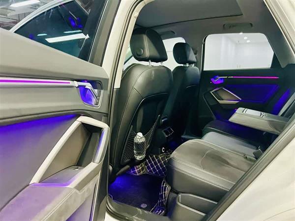 奥迪Q3 2023款 改款 40 TFSI 时尚动感型