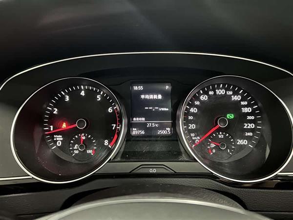迈腾 2018款 改款 330TSI DSG 豪华型
