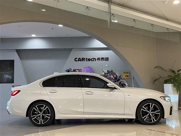 宝马3系 2022款 325i M运动套装