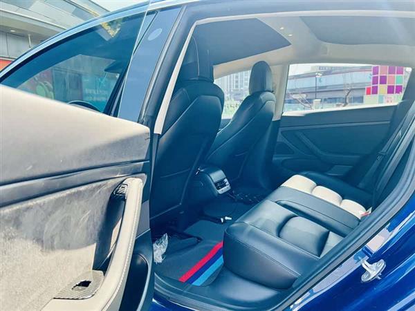 Model 3 2019款 标准续航后驱升级版