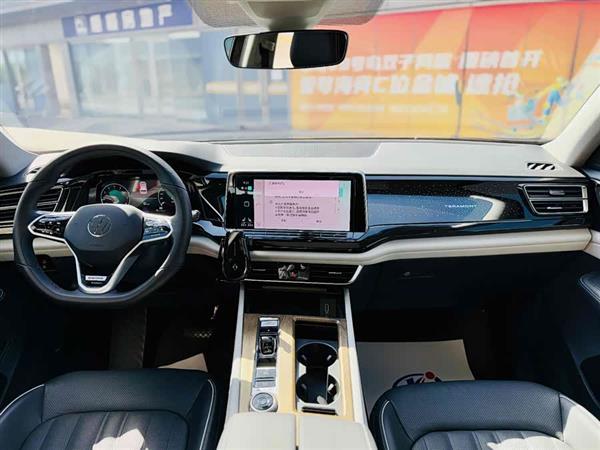 途昂 2022款 380TSI 四驱尊崇豪华版