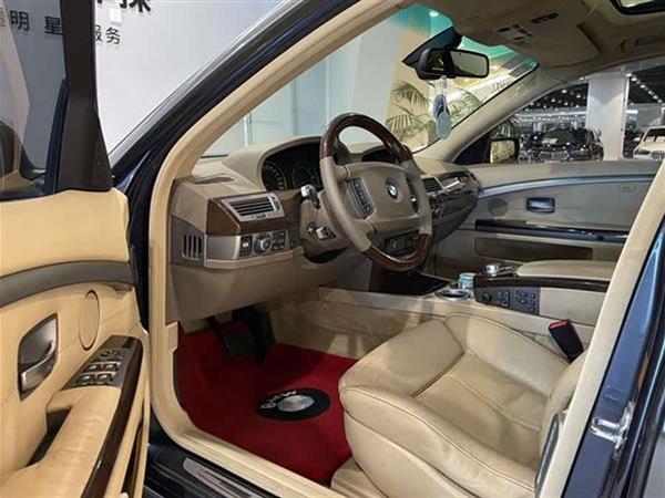 宝马7系 2005款 750Li