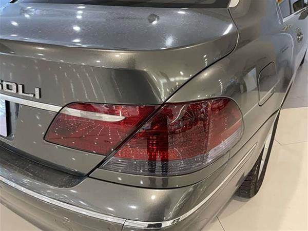 宝马7系 2005款 750Li