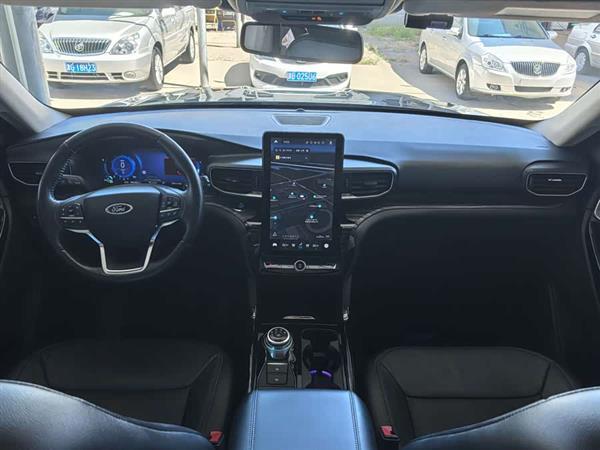 探险者 2020款 EcoBoost 285 四驱钛金版 7座