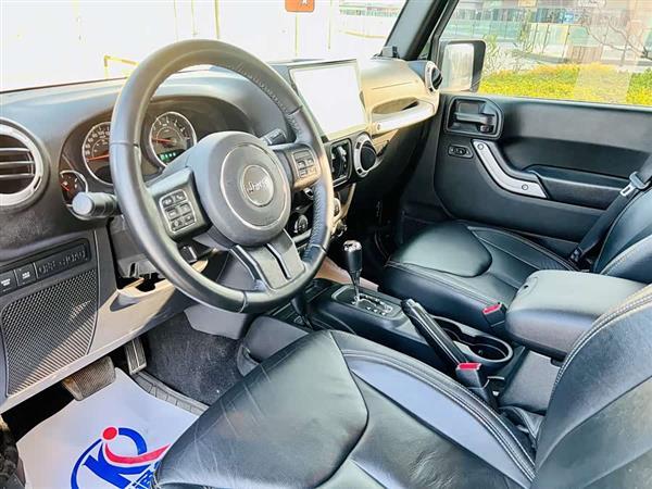 牧马人 2017款 3.6L Rubicon 四门舒享版