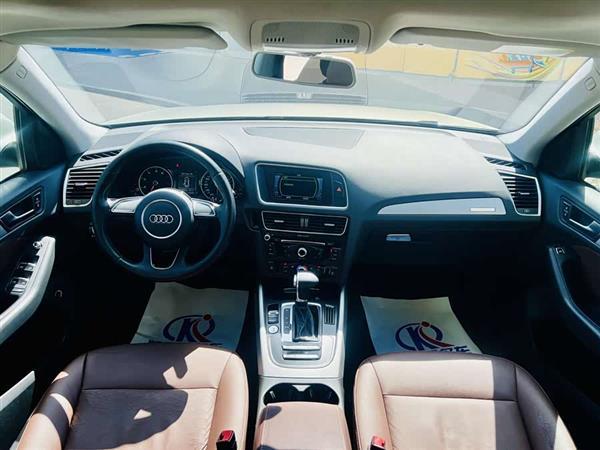奥迪Q5 2015款 40 TFSI 进取型