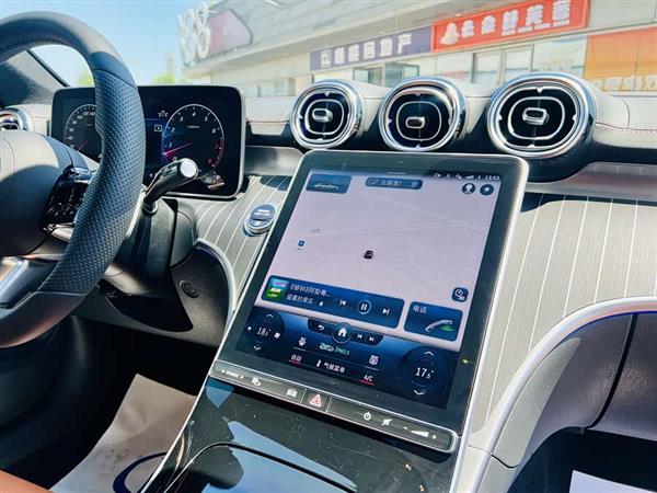 奔驰C级 2022款 C 260 L 运动版