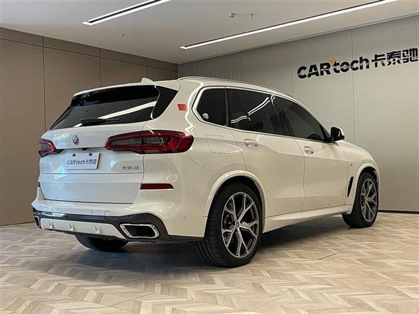 宝马X5(进口) 2019款 xDrive40i 尊享型 M运动套装