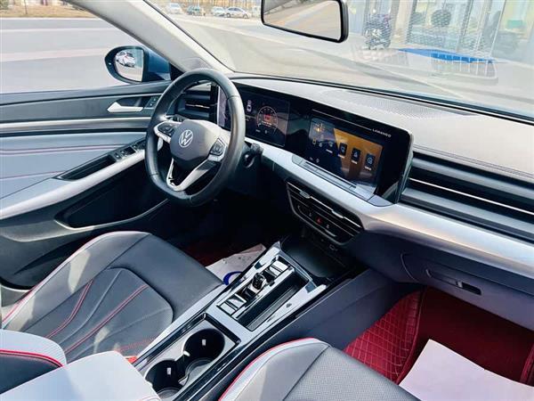 凌渡 2023款 凌渡L 280TSI DSG炫辣版
