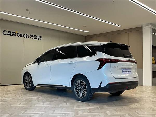 风行游艇 2024款 1.5T DCT 观海版