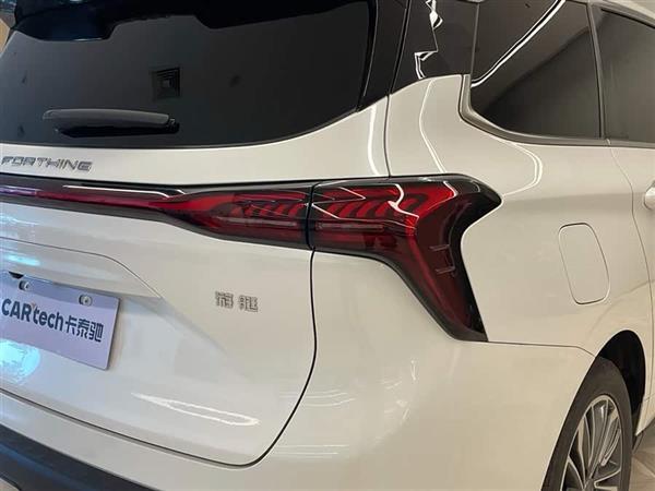 风行游艇 2024款 1.5T DCT 观海版