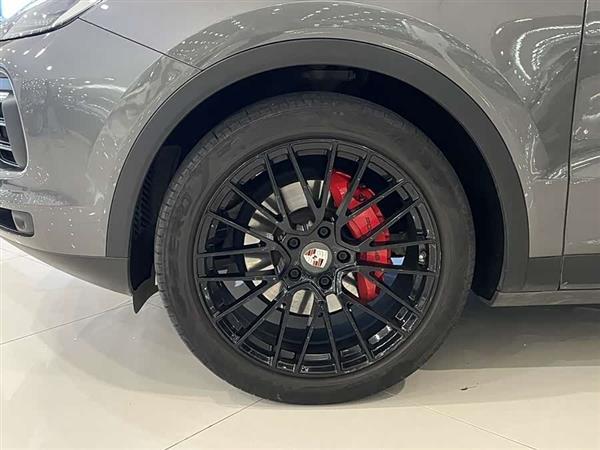 Cayenne 2022款 Cayenne 3.0T 铂金版