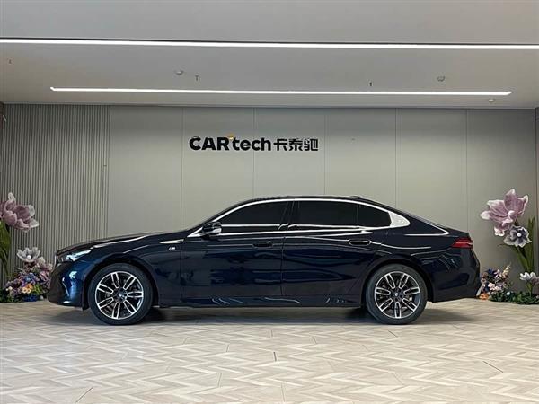 宝马5系 2024款 525Li M运动套装