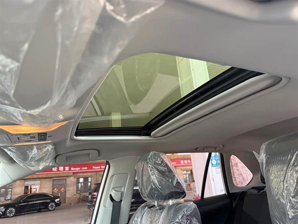 RAV4荣放 2021款 双擎 2.5L E-CVT两驱精英版