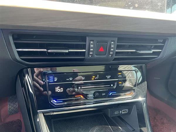 帕萨特 2021款 330TSI 豪华版