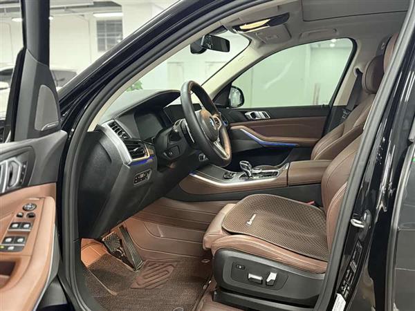 宝马X5(进口) 2021款 改款 xDrive40i M运动套装