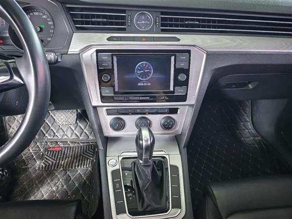 迈腾 2018款 280TSI DSG 舒适型