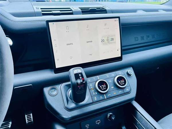 路虎卫士 2023款 改款 110 5.0T V8