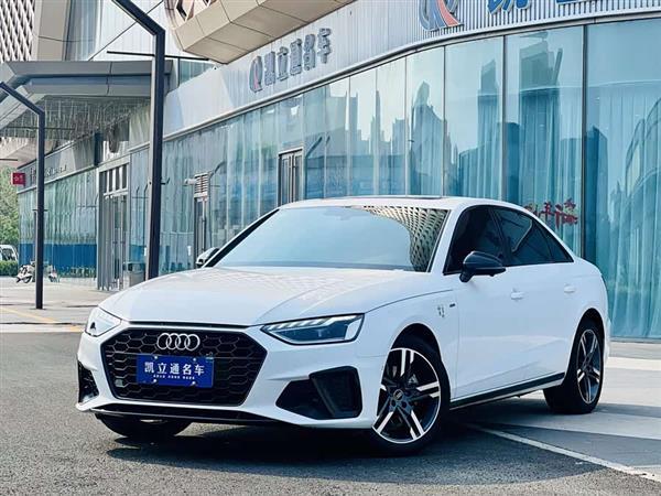 奥迪A4L 2022款 40 TFSI 豪华动感型