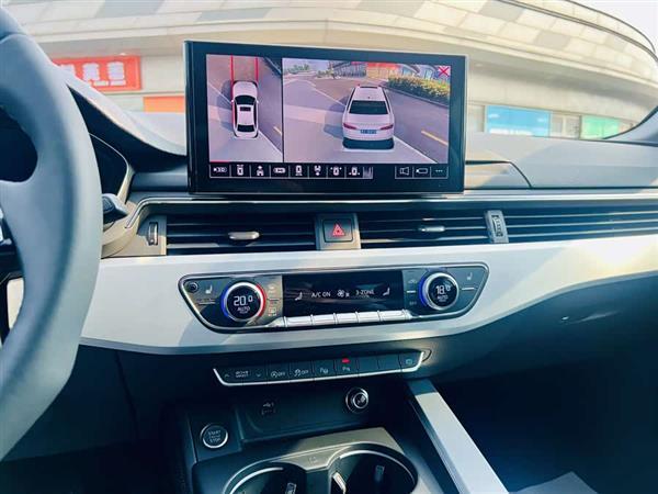 奥迪A4L 2022款 40 TFSI 豪华动感型