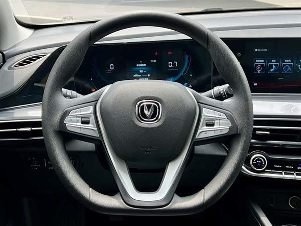 逸动 2020款 PLUS 1.6L GDI 手动精英型