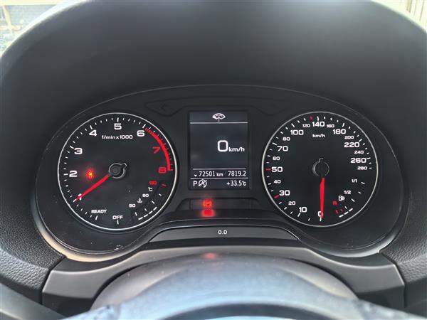 奥迪 奥迪A3 2018款 30周年年型 Sportback 35 TFSI 时尚型