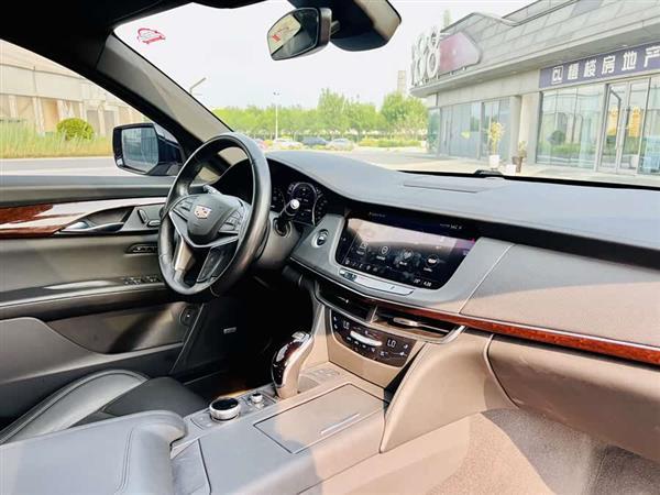 凯迪拉克CT6 2022款 28T 风尚型