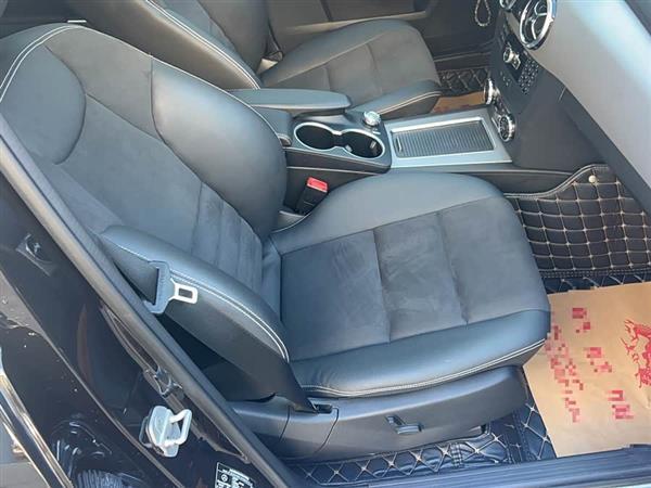 奔驰GLK级 2015款 GLK 260 4MATIC 动感型 极致版