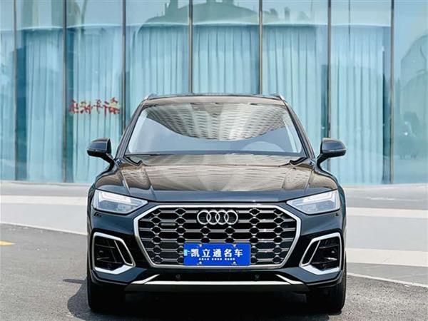 奥迪Q5L 2022款 40T 豪华动感型