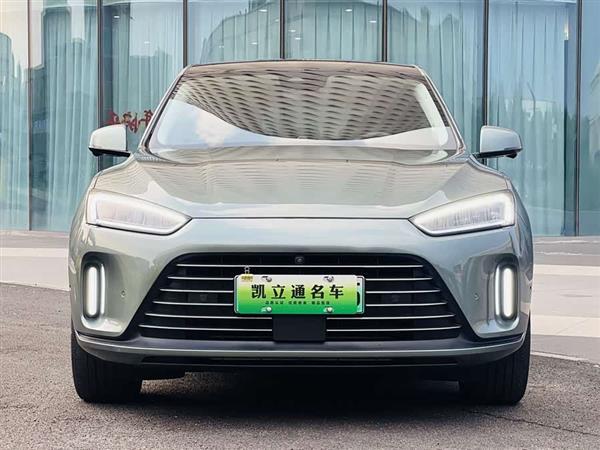 问界M5 2022款 增程四驱性能版