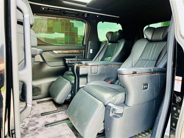 埃尔法 2020款 双擎 2.5L 尊贵版