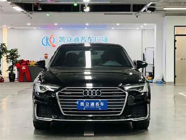 奥迪A6L 2022款 45 TFSI quattro 臻选动感型