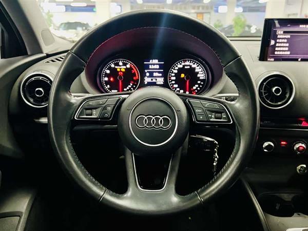 奥迪A3 2019款 Limousine 35 TFSI 进取型 国VI